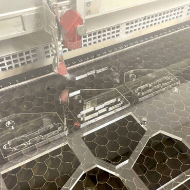 acrylic- laser -cutting- service
